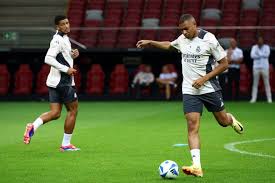 一个巨大挑 一个巨大挑